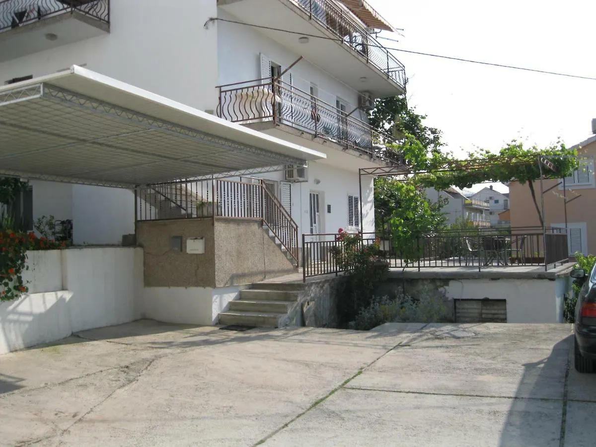 Lela 0*, Trogir Croatia